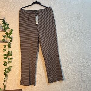 Tahari Black and Brown Houndstooth Pants